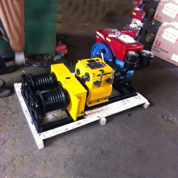 Double Drum Engine Powered Winch - Image 2