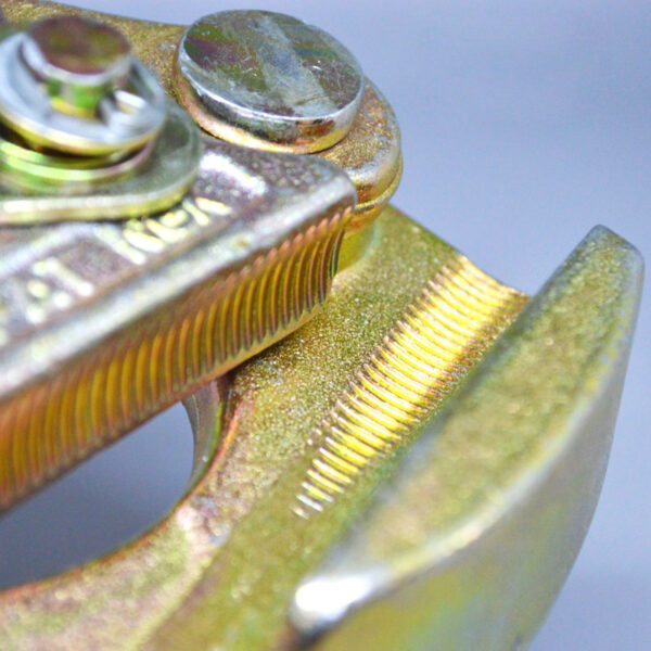 Universal Wire Gripper