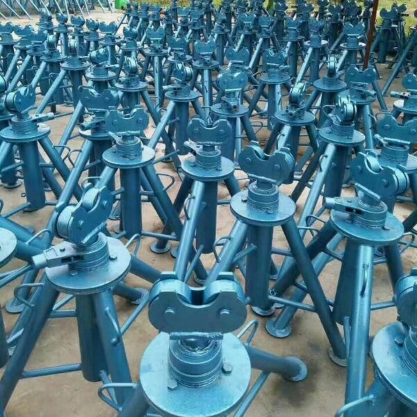 Triangle Hydraulic Cable Reel Stand - Image 4