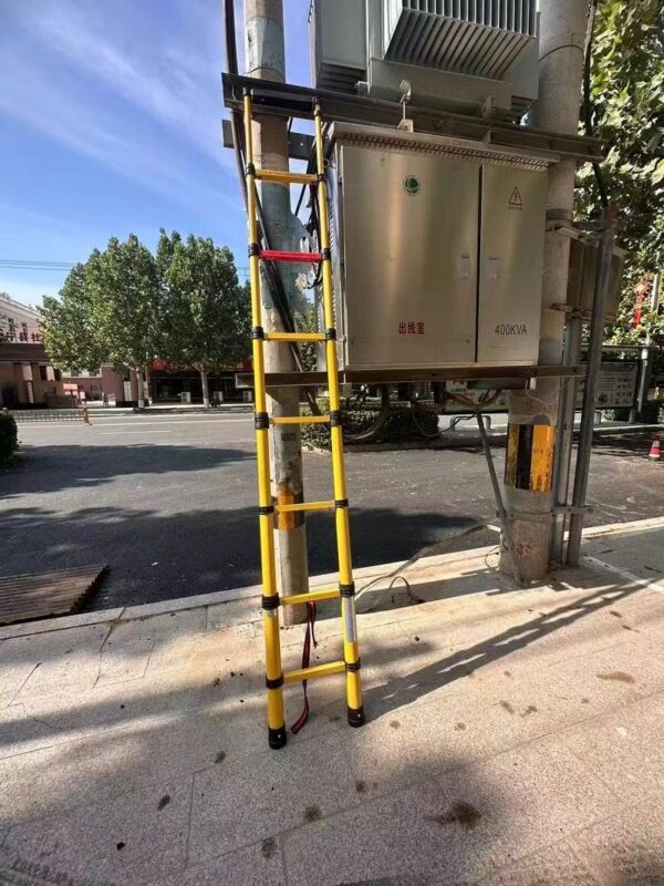 FRP Telescopic Ladder